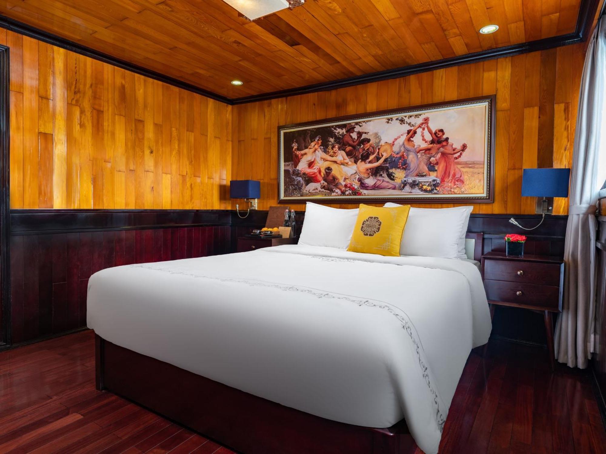 Hera Boutique Cruise Ha Long Bay ภายนอก รูปภาพ