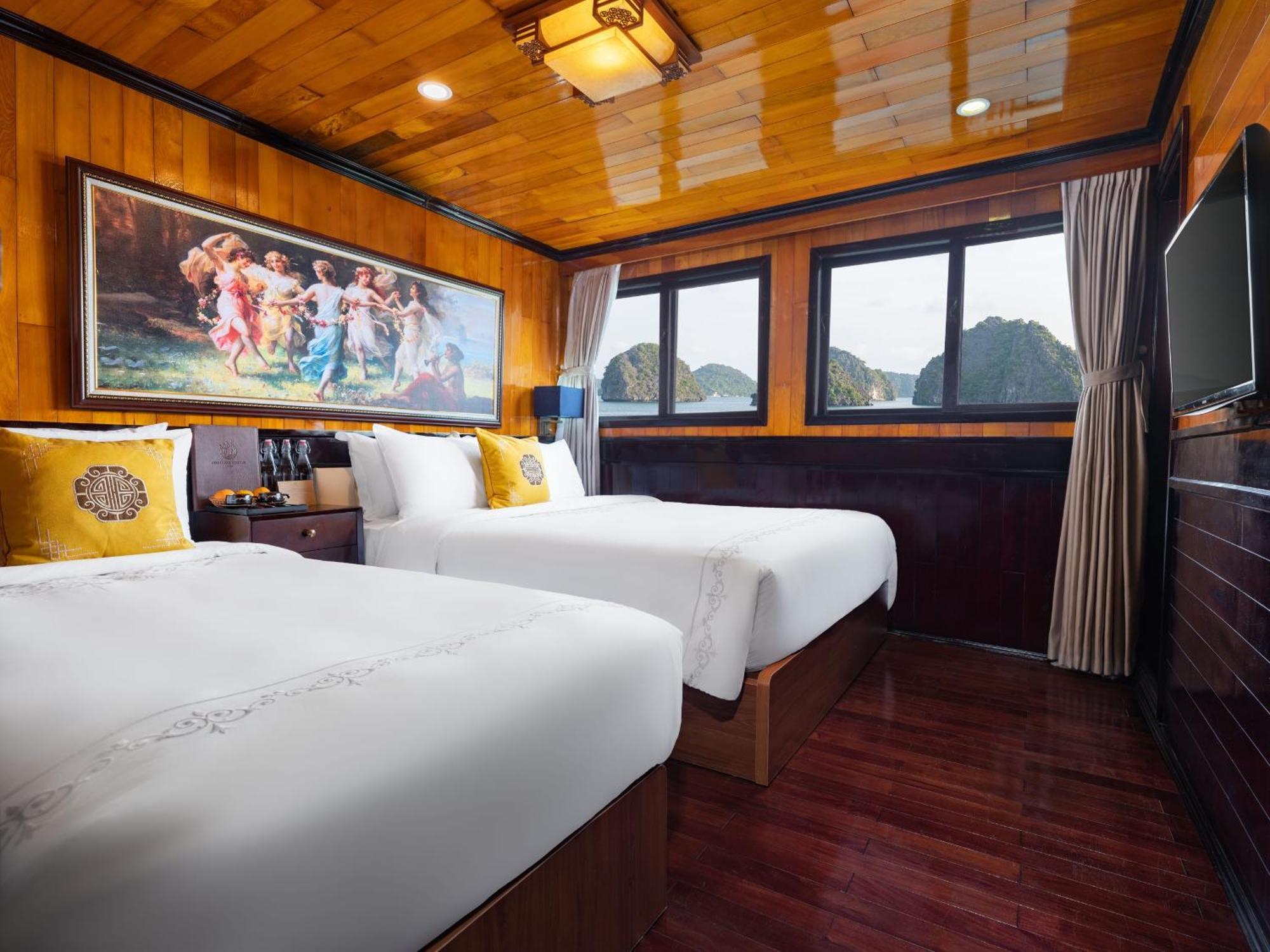 Hera Boutique Cruise Ha Long Bay ภายนอก รูปภาพ